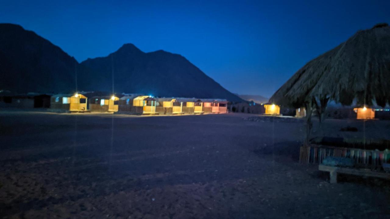 Готель Sakratah Camp - Eco Friendly Таба Екстер'єр фото